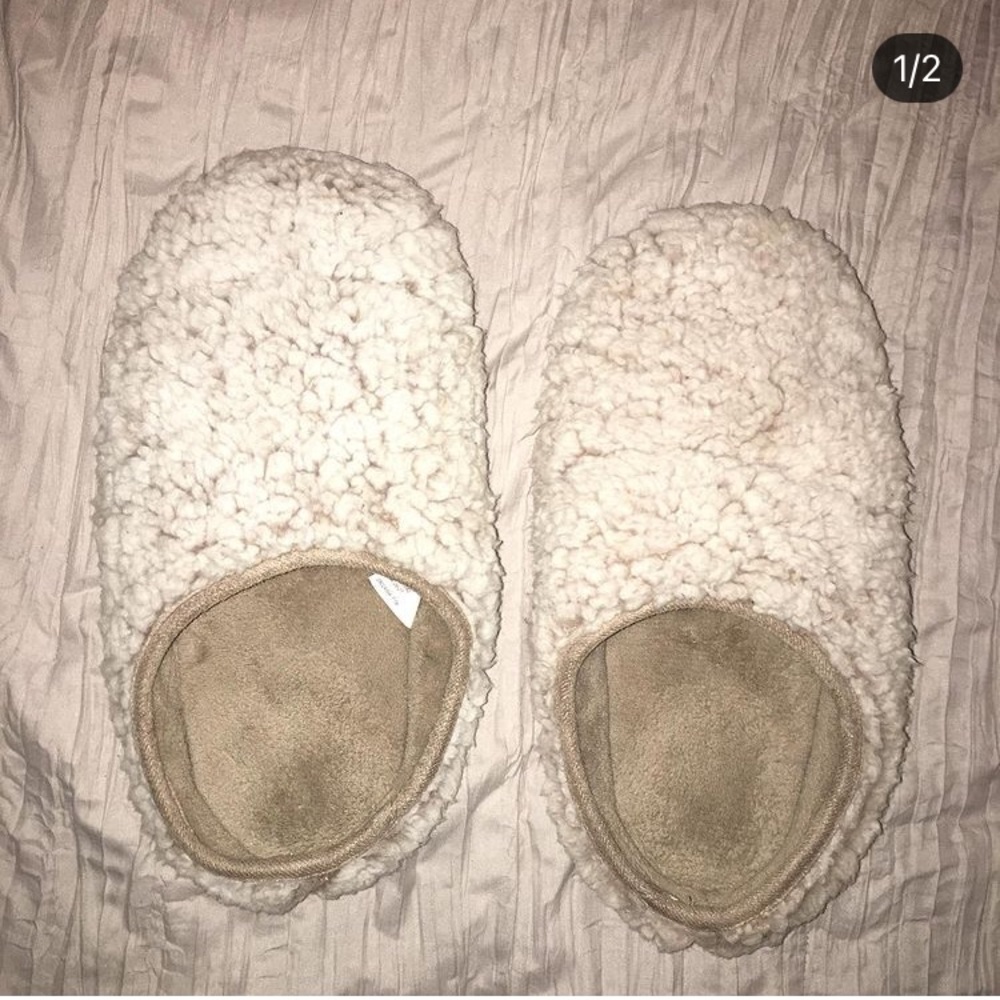 Slippers